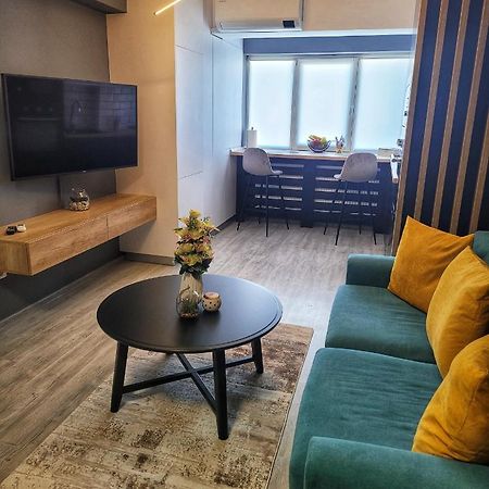 Apartament Delux Bacau Ngoại thất bức ảnh