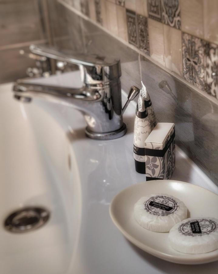 Apartament Delux Bacau Ngoại thất bức ảnh
